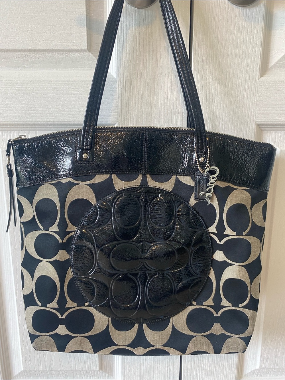 Coach Laura Signatur Patent Leather Tote Bag Large Monogram Canvas Purse